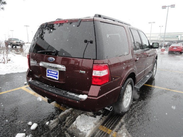 Ford Expedition 2011 photo 4