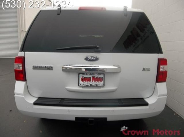 Ford Expedition 2011 photo 3