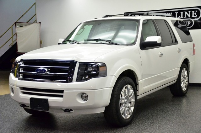 Ford Expedition 2011 photo 1