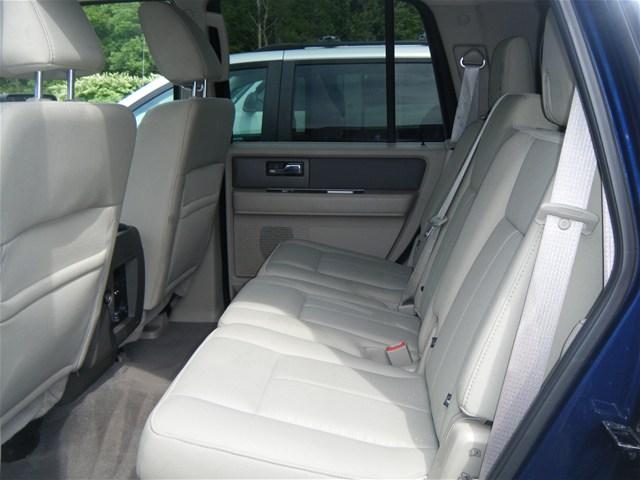 Ford Expedition 2011 photo 5