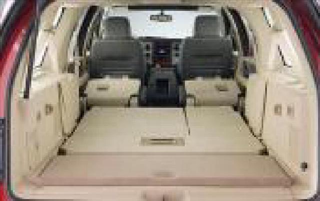 Ford Expedition 2011 photo 4