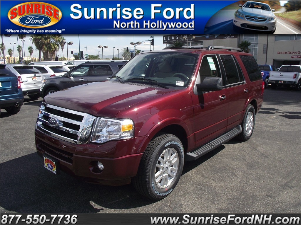 Ford Expedition 2012 photo 1