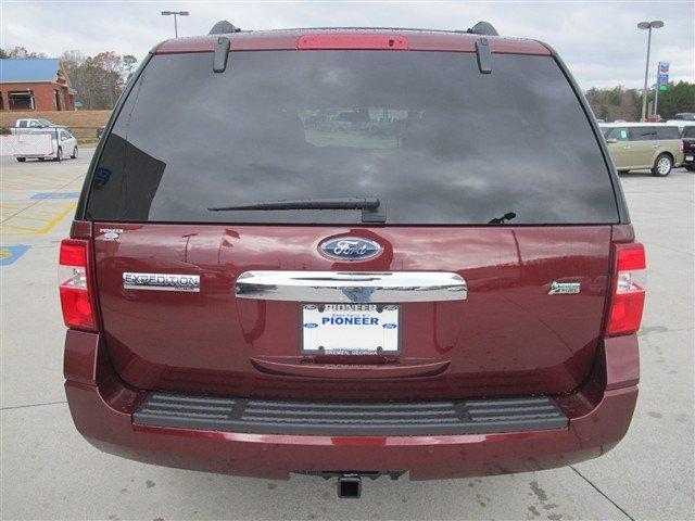 Ford Expedition 2012 photo 4