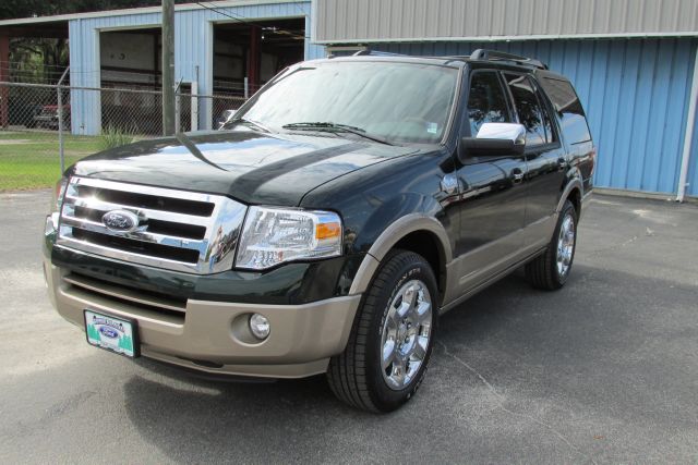 Ford Expedition 2013 photo 3