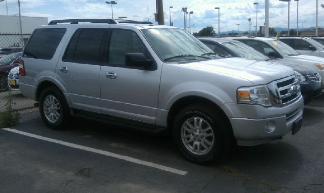 Ford Expedition 2013 photo 1