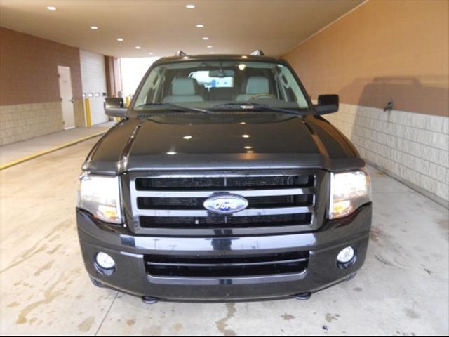 Ford Expedition EL SLT 25 Sport Utility