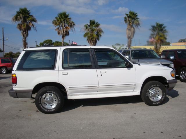 Ford Explorer 1997 photo 0