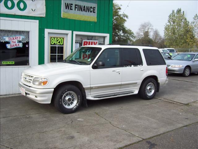 Ford Explorer SLT 25 Sport Utility