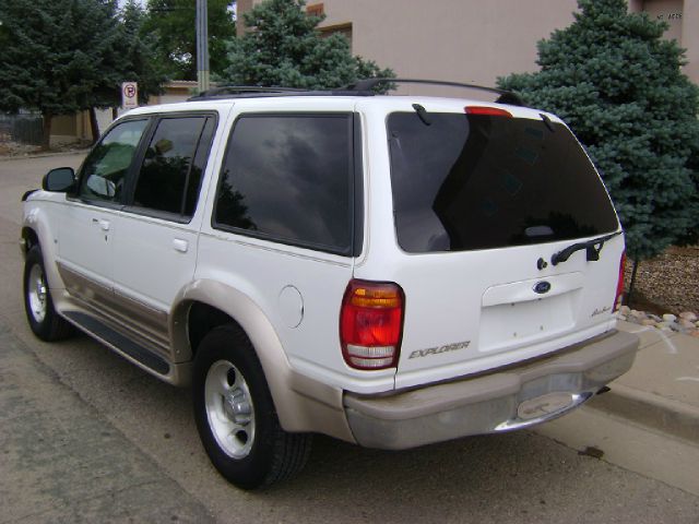 Ford Explorer XLT 7.3L Powerstroke SUV