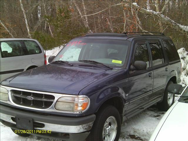 Ford Explorer Sport 4WD SUV