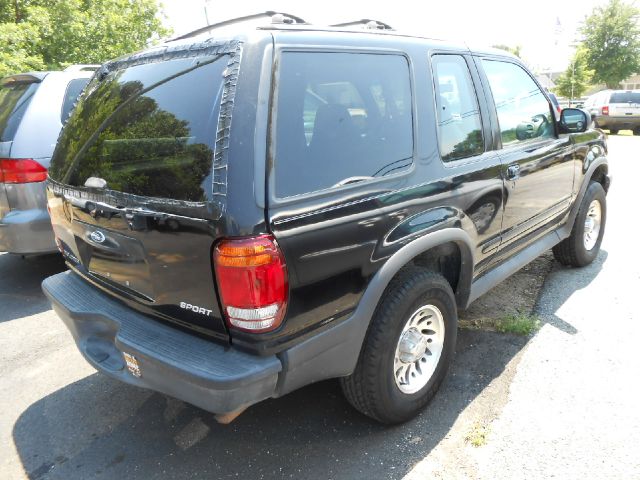 Ford Explorer Extended Cab V8 LT W/1lt SUV