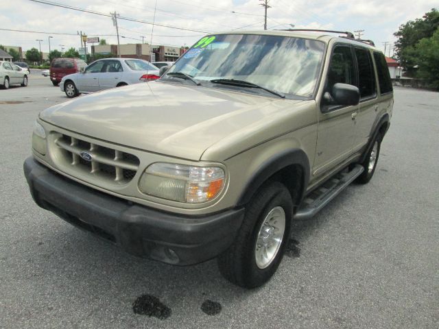 Ford Explorer SL 4x4 Regular Cab SUV