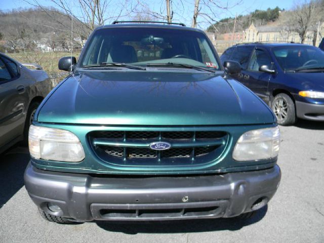 Ford Explorer 2000 photo 3
