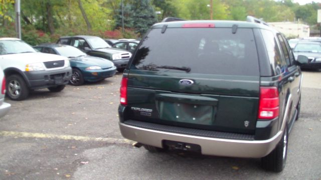 Ford Explorer 2002 photo 0