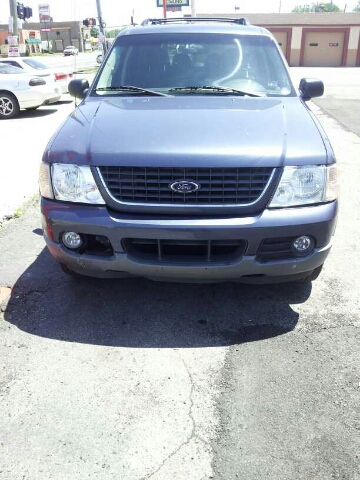 Ford Explorer ESi SUV