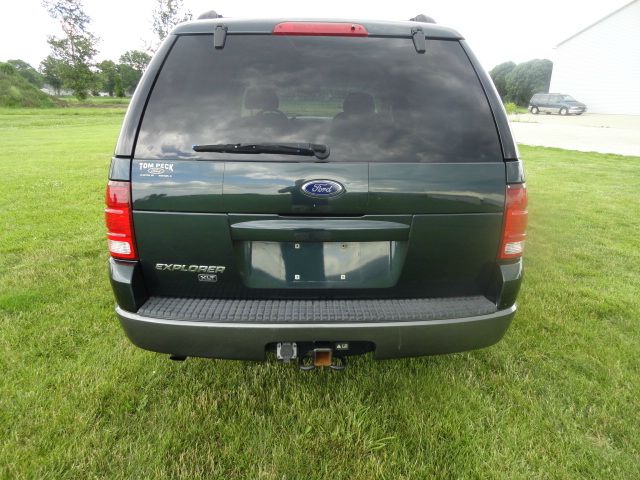 Ford Explorer 2002 photo 0