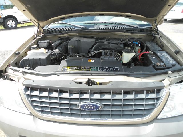 Ford Explorer Reg Cab 159.5 WB C5B SUV