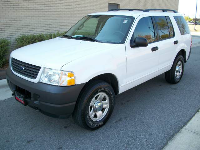 Ford Explorer 2003 photo 1