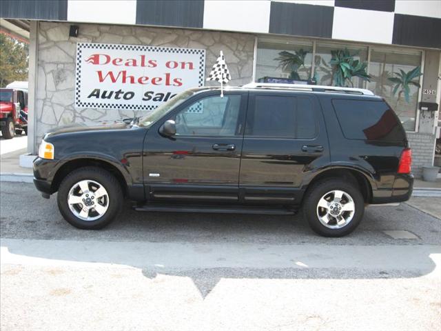 Ford Explorer 2003 photo 2