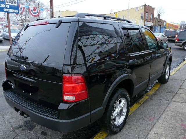 Ford Explorer ES V6 Manual SUV