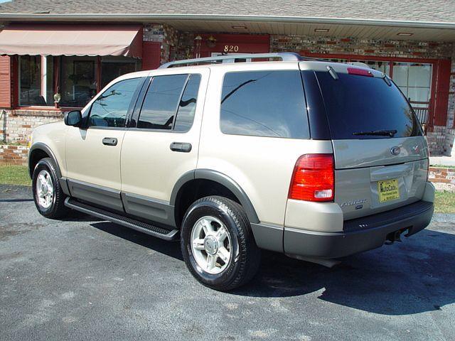 Ford Explorer 2003 photo 5