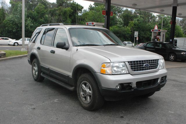 Ford Explorer Unknown SUV