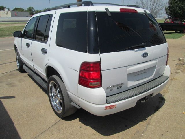 Ford Explorer LT EXT 15 SUV