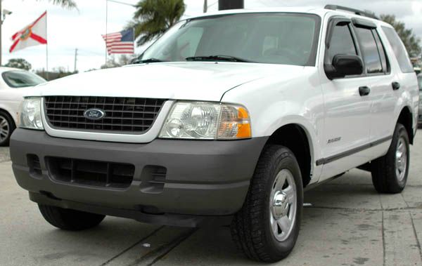 Ford Explorer 2500 4WD SUV