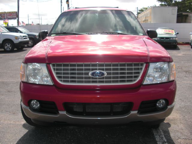 Ford Explorer 2500 4WD SUV