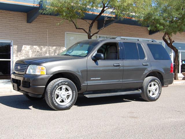 Ford Explorer ESi SUV