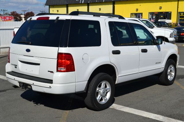 Ford Explorer GXL SUV