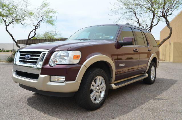 Ford Explorer MOON BOSE Quads SUV