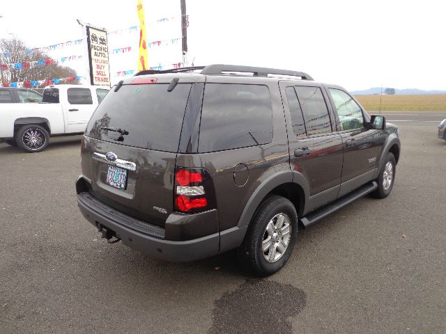 Ford Explorer 2006 photo 0