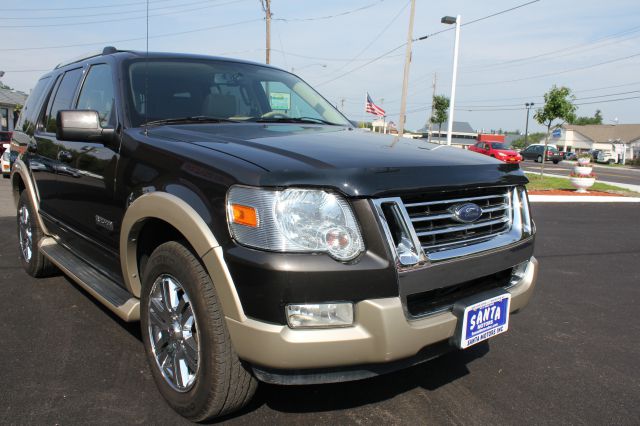 Ford Explorer 4DR SDN I4 AUTO SE (GS) Sedan SUV