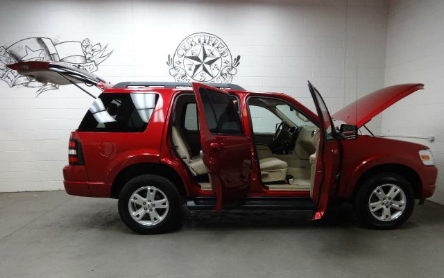 Ford Explorer LT EXT 15 SUV