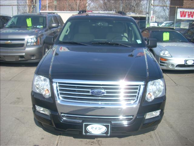 Ford Explorer Supercab Short Bed 2WD Sport Utility