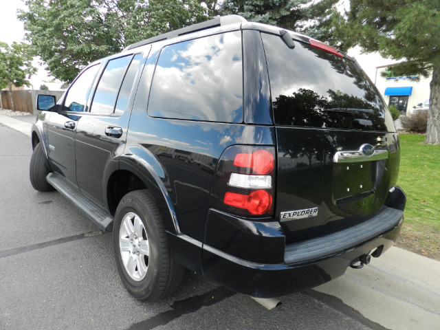 Ford Explorer GXL SUV