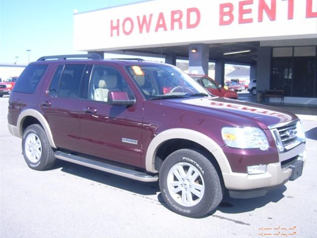 Ford Explorer 5 Speed-sunroof-leather Sport Utility