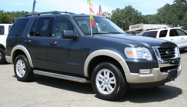 Ford Explorer LT CREW 25 SUV