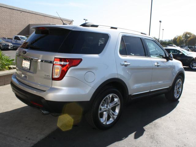 Ford Explorer QUAD CAB Stampede Sport Utility