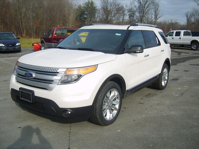 Ford Explorer ESi Sport Utility