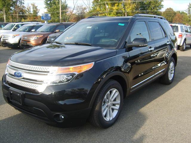 Ford Explorer ESi Sport Utility