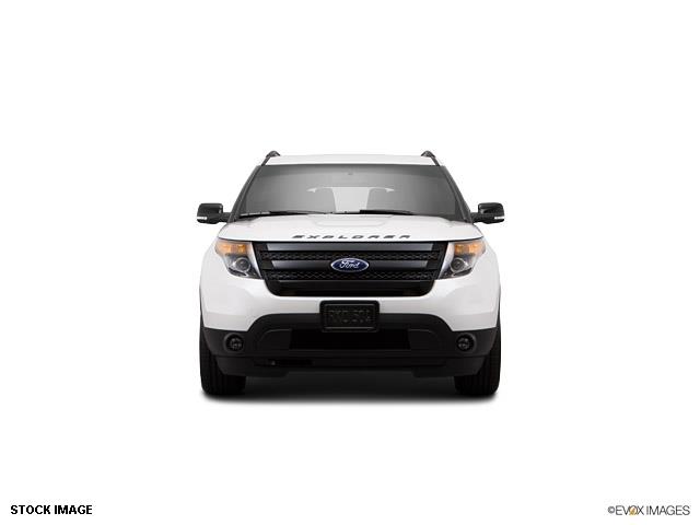 Ford Explorer 2014 photo 1