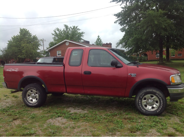 Ford F-150 2001 photo 2