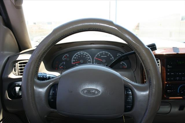 Ford F-150 2002 photo 16