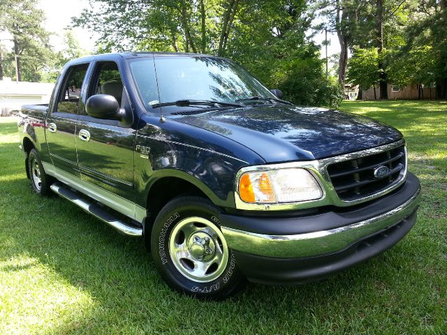 Ford F-150 2003 photo 1