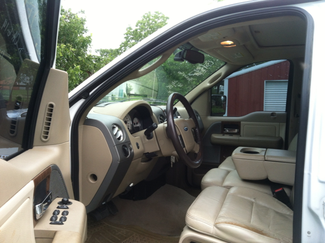 Ford F-150 2004 photo 2