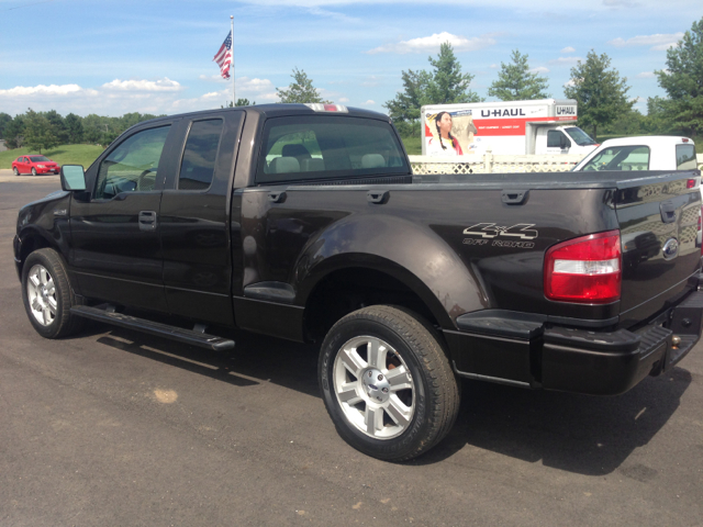 Ford F-150 LT Crew 4x4 15 Pickup Truck