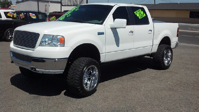 Ford F-150 2005 photo 2