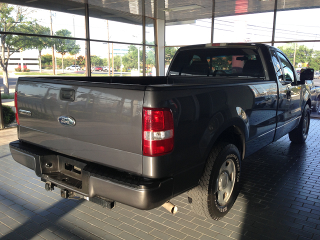 Ford F-150 SLT Extra Cab Pickup Truck